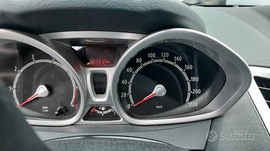 FORD FIESTA 1.2 BENZINA  neopatentati 2009
