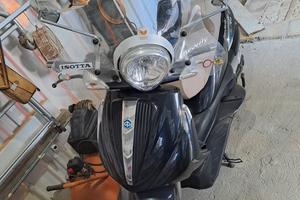 PIAGGIO BEVERLY 400CC