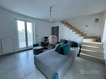 CASA INDIPENDENTE A CASTAGNOLE MONFERRATO