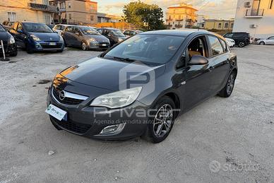 OPEL Astra 1.3 CDTI 95CV S&S 5 porte Cosmo