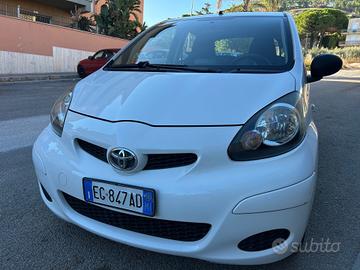 Toyota Aygo 1.0 benz ideale per neopatentati