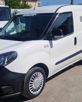FIAT DOBLO 1.6 MJT 90 CV -2022 EURO 6