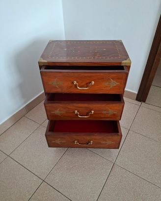 Cassettiera Vintage stile Campaign / Anglo-Indiana