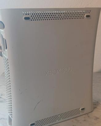 Xbox 360 senza Hard disk e cavi