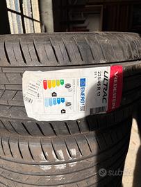 Pneumatici Vredestein 225/45 R17 - 1 NUOVO+4 usate