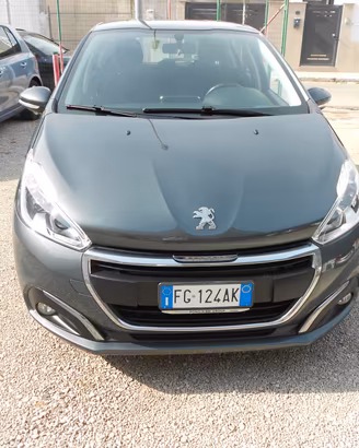 Peugeot 208 BlueHDi 75 5 porte Allure