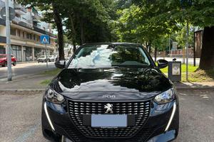Peugeot 208 1.2 Puretech 2023