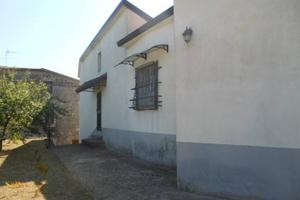 Casa indipendente di 200 m² con più di 5 locali e 