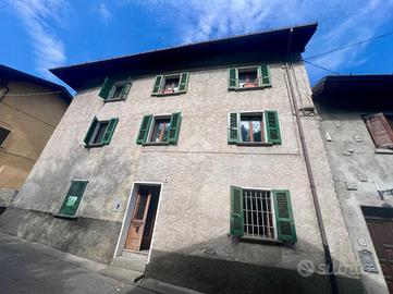 CASA INDIPENDENTE A EDOLO