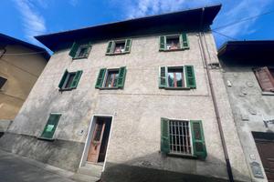 CASA INDIPENDENTE A EDOLO