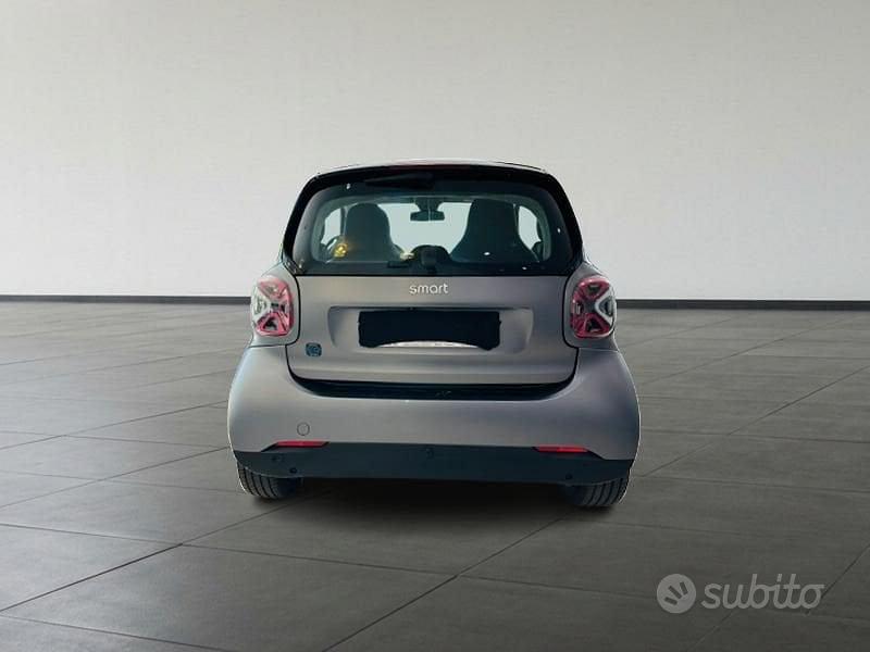 Smart Fortwo Eq 2024 photo 5