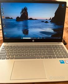 HP Laptop 15 Intel Core i7 16GB RAM Windows11
