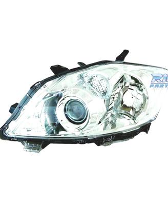 FANALE SINISTRO TOYOTA AURIS 10-13 CON FONDO CROMA