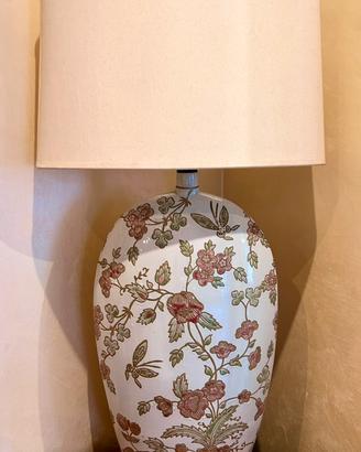 Lampada da tavolo in stile orientale