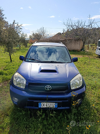 Toyota RAV4 2004 motore fuso