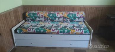 divano con letto estraibile 