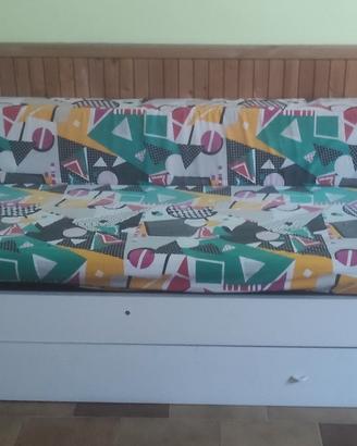 divano con letto estraibile 