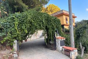 Belmonte Mezzagno Villa indipendente con giardino