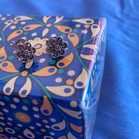 Orecchini pandona fiore