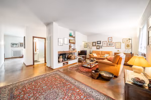 VILLA SINGOLA A VEZZANO SUL CROSTOLO