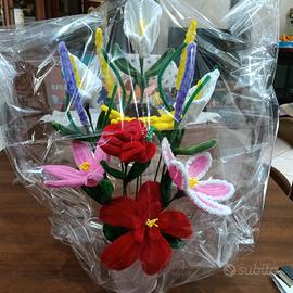 Fiori fatti a mano 