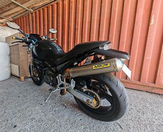 Ducati Monster Dark 900 anno 99  kw 49