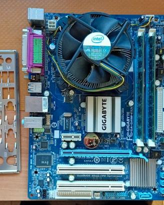 Scheda Madre + CPU + RAM