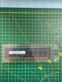 ✅ N. 1 banco di RAM HYNIX 2GB DDR 3 10600U.