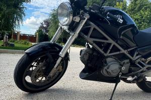 Ducati Monster 600 - 2002