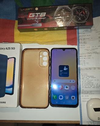 smartphone Samsung a 25, 5g ben tenuto. 