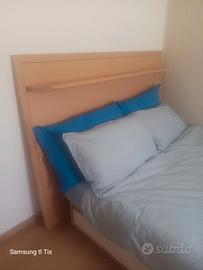 Testiera in legno massiccio, di falegnameria