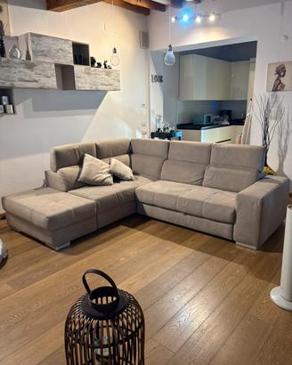 Divano letto con penisola e contenitore paro al nu