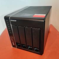 NAS Qnap 451+