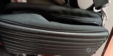 2 borsette vintage Mandarina duck