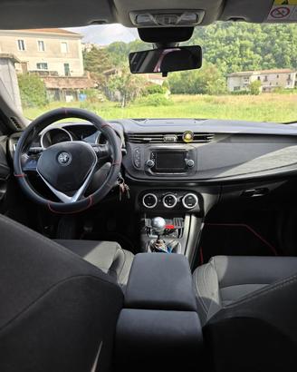 Alfa romeo giulietta 2017 1.6 120CV