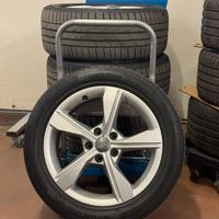 Cerchi e gomme originali Audi 17 pollici