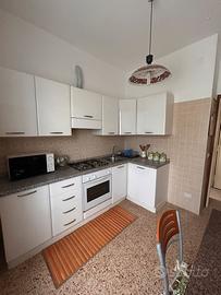 Appartamento con garage orto e cantina