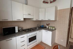 Appartamento con garage orto e cantina
