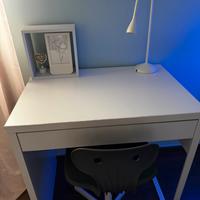Scrivania ikea