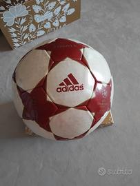 pallone champions league 2004