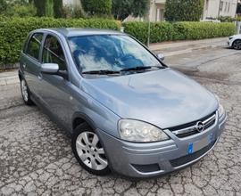 Opel Corsa 1.2i Clima 5-porte Neopatentati