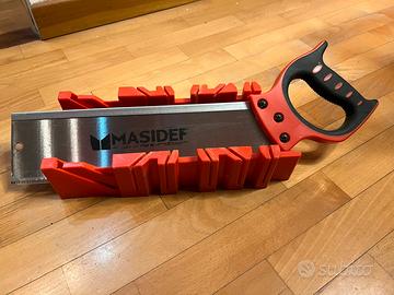 Segaccio e dima per cornici e battiscopa