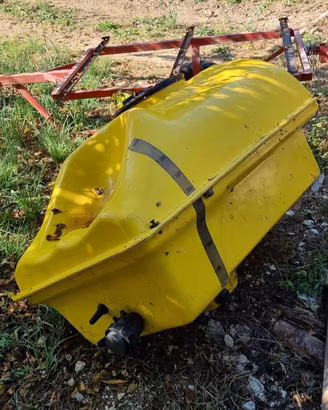 Botte vetroresina per motocoltivatore atomizzatore