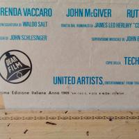 LOCANDINA UN UOMO DA MARCIAPIEDE