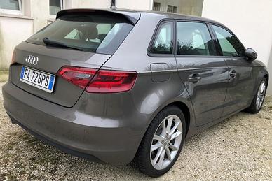 AUDI A3 SPB-2.0D-Anno 2015