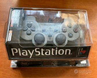 Joypad PlayStation boxata 