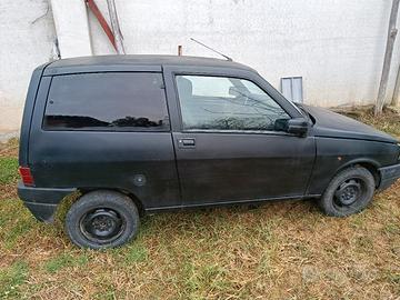 lancia y
