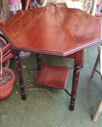 tavolo 800  inglese ottagonale