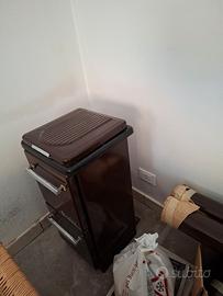 A TAMBRE stufa a legna potente anche se piccola