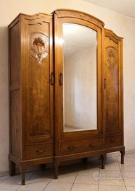 Camera da letto vintage in legno massello